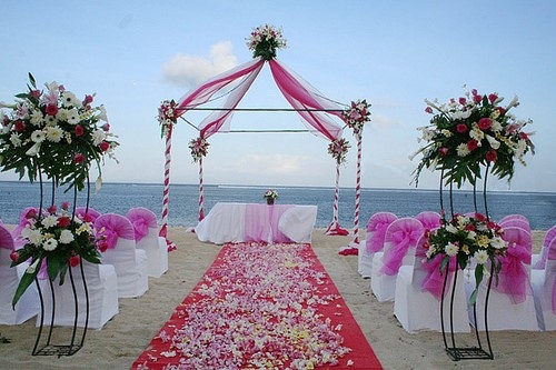 Getting Married? Looking to do something out of the box? Choose an Island Beach Wedding!